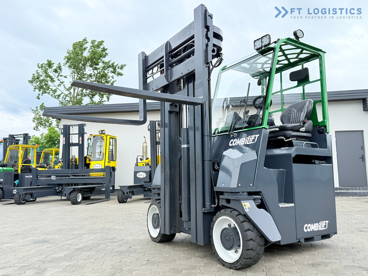 Carretilla de 4 vías nuevo COMBILIFT Combilift CBE4000 / TRIPLEX 5200MM / ELECTRIC / FREE LIFT / FORK POSITIONER / SIDESHIFT / LIKE NEW: foto 20