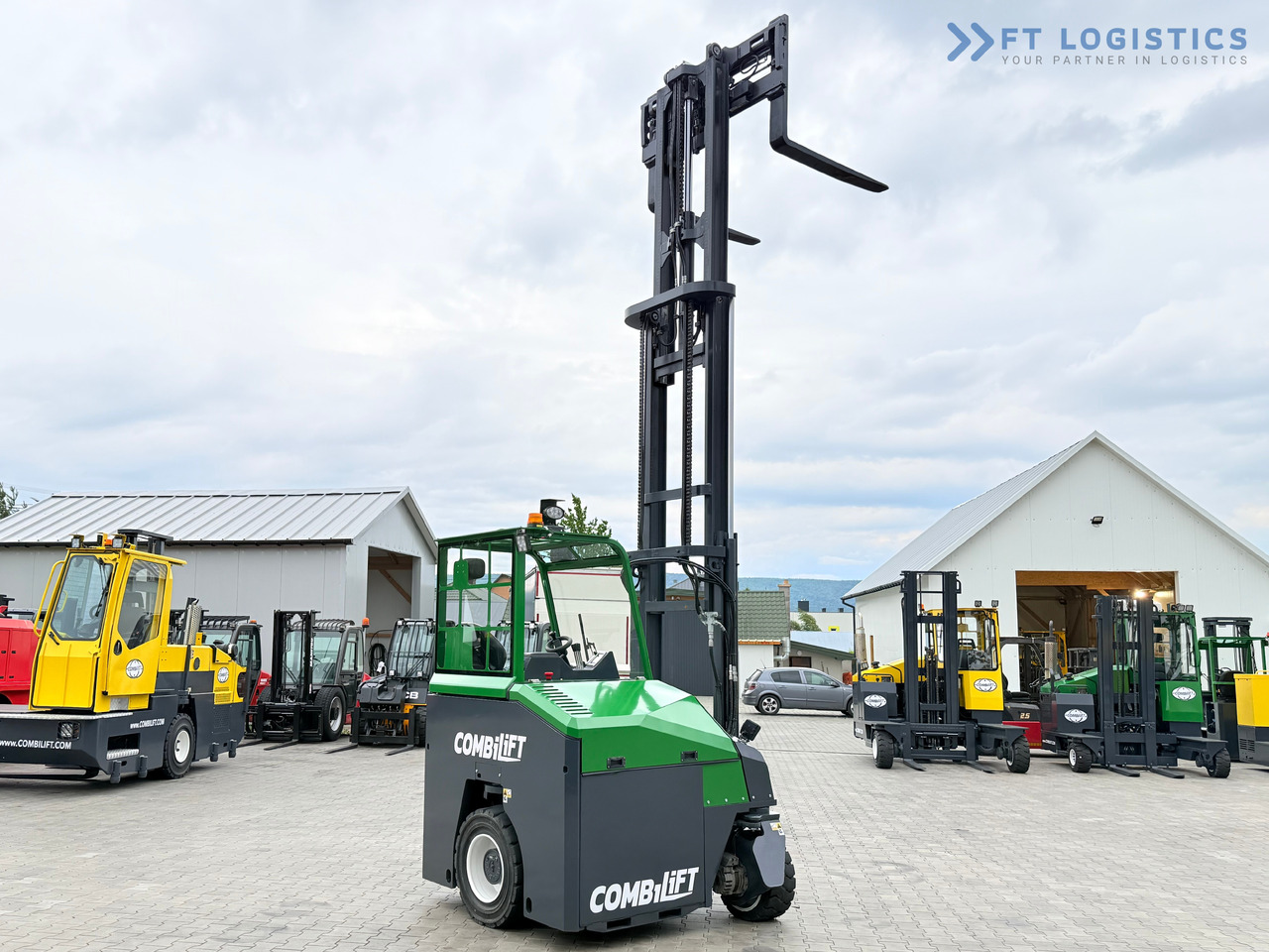 Carretilla de 4 vías nuevo COMBILIFT Combilift CBE4000 / TRIPLEX 5200MM / ELECTRIC / FREE LIFT / FORK POSITIONER / SIDESHIFT / LIKE NEW: foto 34