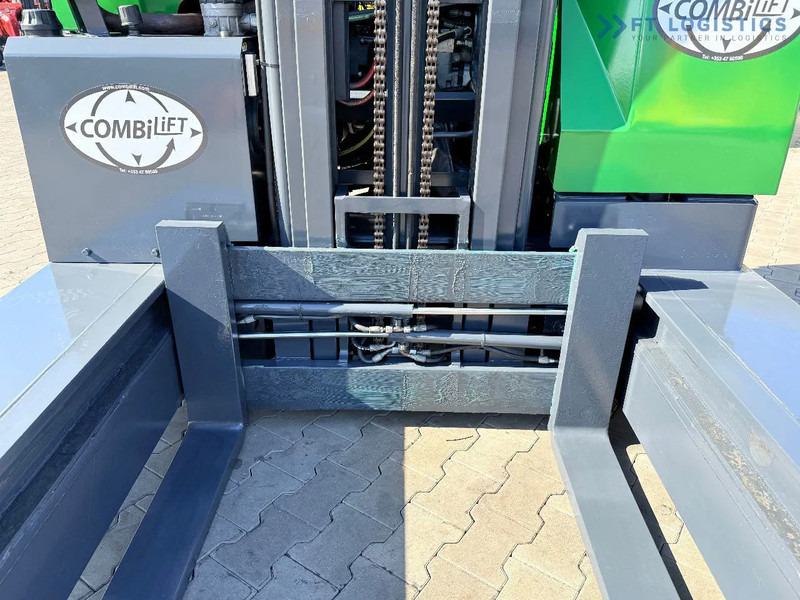 Combilift COMBILIFT C3000 – DUPLEX 4100mm – Year 2013 – 4041 hours – DIESEL – FREE LIFT – FORK POSITIONER – SIDE SHIFT – 1150mm FORKS – CO - Carretilla de 4 vías: foto 4 Combilift COMBILIFT C3000 – DUPLEX 4100mm – Year 2013 – 4041 hours – DIESEL – FREE LIFT – FORK POSITIONER – SIDE SHIFT – 1150mm FORKS – CO - Carretilla de 4 vías: foto 4