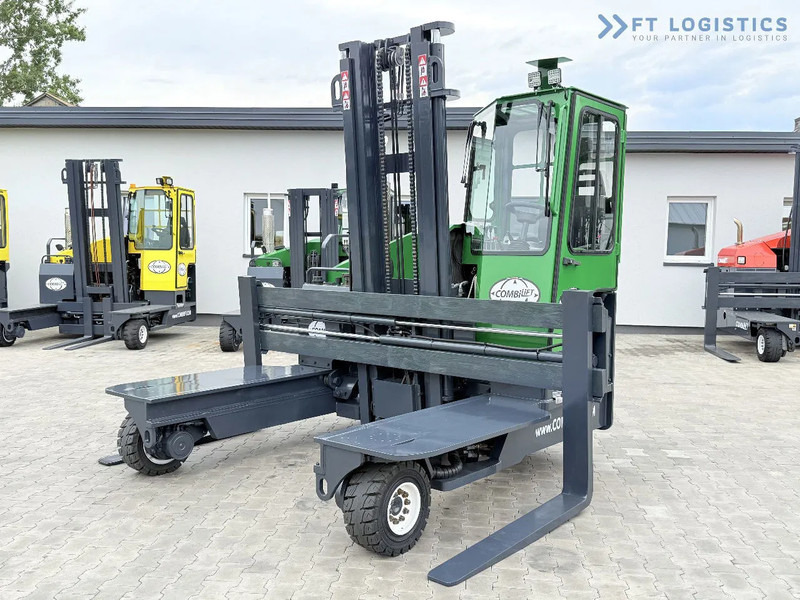 Carretilla de 4 vías Combilift Combilift C4500 / DIESEL / DUPLEX 4000MM / WIDE FORK POSITIONER / HEATING / FULL CABIN / PERFECT CONDITION / Wide range of four-: foto 1