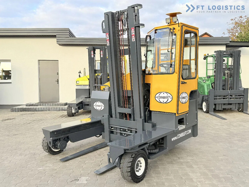 Combilift Combilift FOUR-WAY – MULTI-DIRECTIONAL FORKLIFT / COMBILIFT C4000 / DIESEL / DUPLEX 4100MM / FORK POSITIONER / FULL HEATED CABIN - Carretilla de 4 vías: foto 4 Combilift Combilift FOUR-WAY – MULTI-DIRECTIONAL FORKLIFT / COMBILIFT C4000 / DIESEL / DUPLEX 4100MM / FORK POSITIONER / FULL HEATED CABIN - Carretilla de 4 vías: foto 4