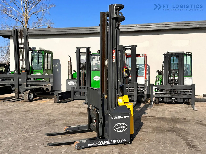Combilift WR-4 / DUPLEX / 4.5M / 2017 / ONLY 30 MTH / LIKE NEW / 1500KG - Apilador: foto 3 Combilift WR-4 / DUPLEX / 4.5M / 2017 / ONLY 30 MTH / LIKE NEW / 1500KG - Apilador: foto 3