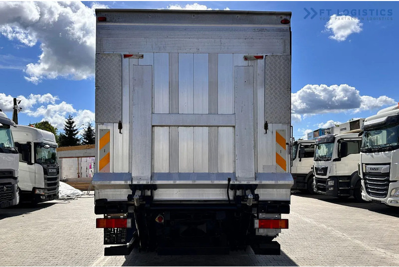 Camión frigorífico Iveco Stralis 420 STRALIS 420 / Refrigerated Truck / Carrier Supra 950 / 19 Pallets / Tail Lift / Tires: foto 11 Camión frigorífico Iveco Stralis 420 STRALIS 420 / Refrigerated Truck / Carrier Supra 950 / 19 Pallets / Tail Lift / Tires: foto 11