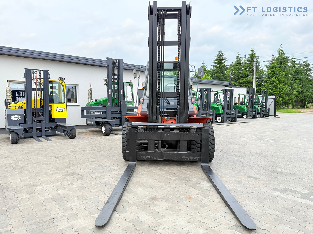 TOYOTA 60-5FD80 / DIESEL / DUPLEX - 4500MM / NEW TYRES / HEATED CABIN / 8 TON / UDT / EXCELLENT CONDITION - Carretilla elevadora diésel: foto 3 TOYOTA 60-5FD80 / DIESEL / DUPLEX - 4500MM / NEW TYRES / HEATED CABIN / 8 TON / UDT / EXCELLENT CONDITION - Carretilla elevadora diésel: foto 3