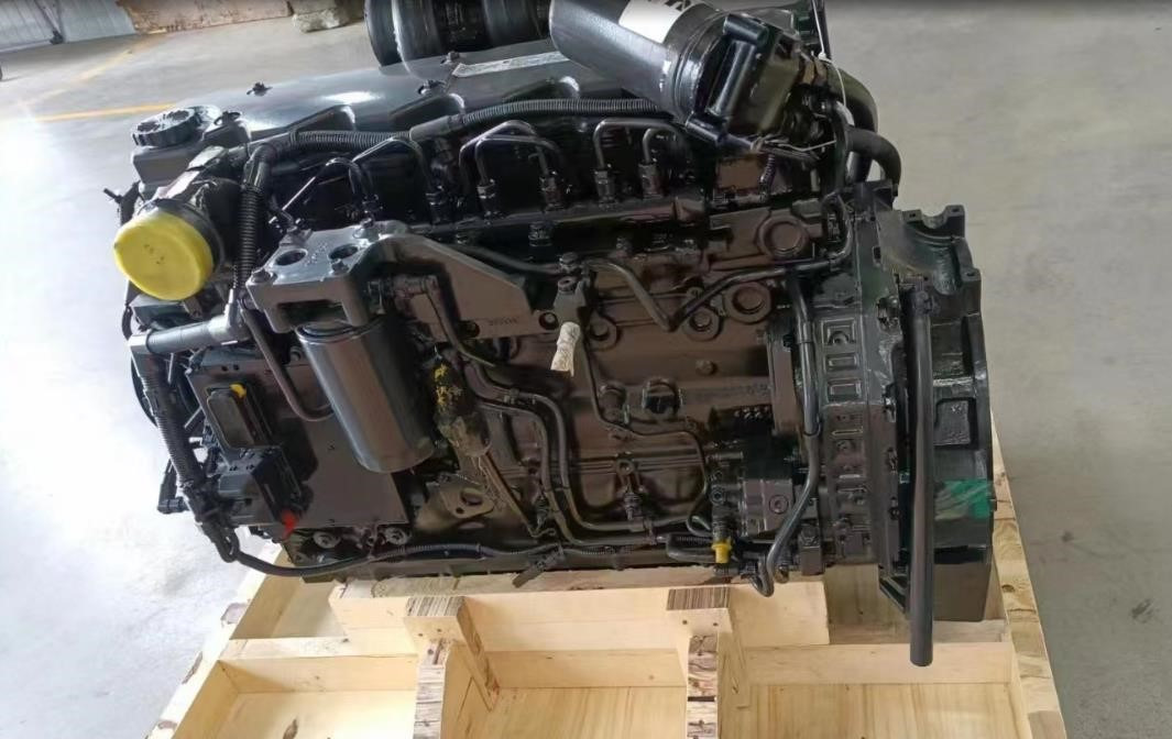 CUMMINS QSB6.7 - Motor para Excavadora: foto 4 CUMMINS QSB6.7 - Motor para Excavadora: foto 4