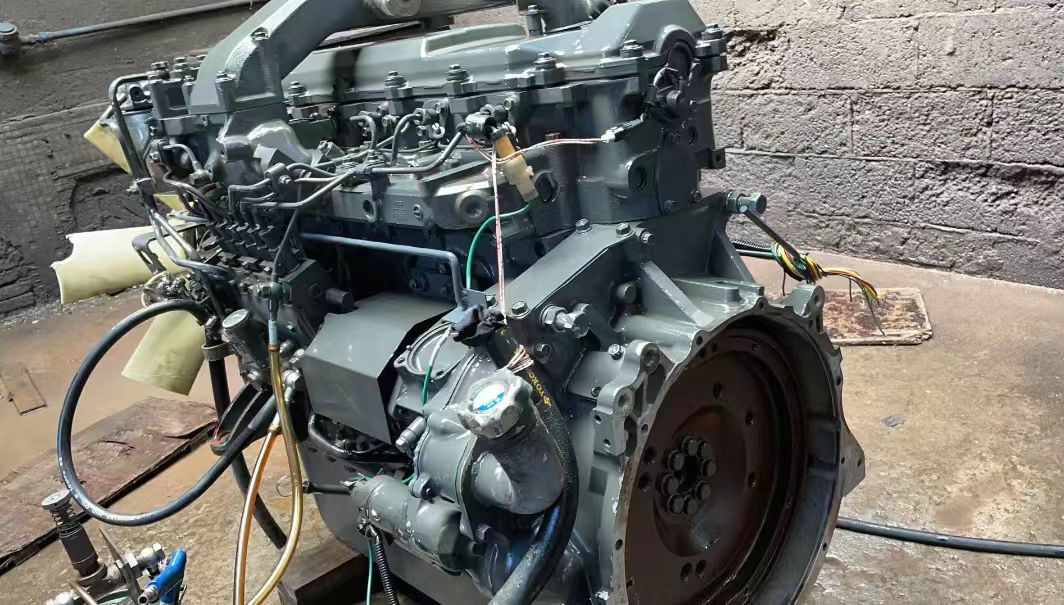 HINO J08C - Motor para Excavadora: foto 1 HINO J08C - Motor para Excavadora: foto 1