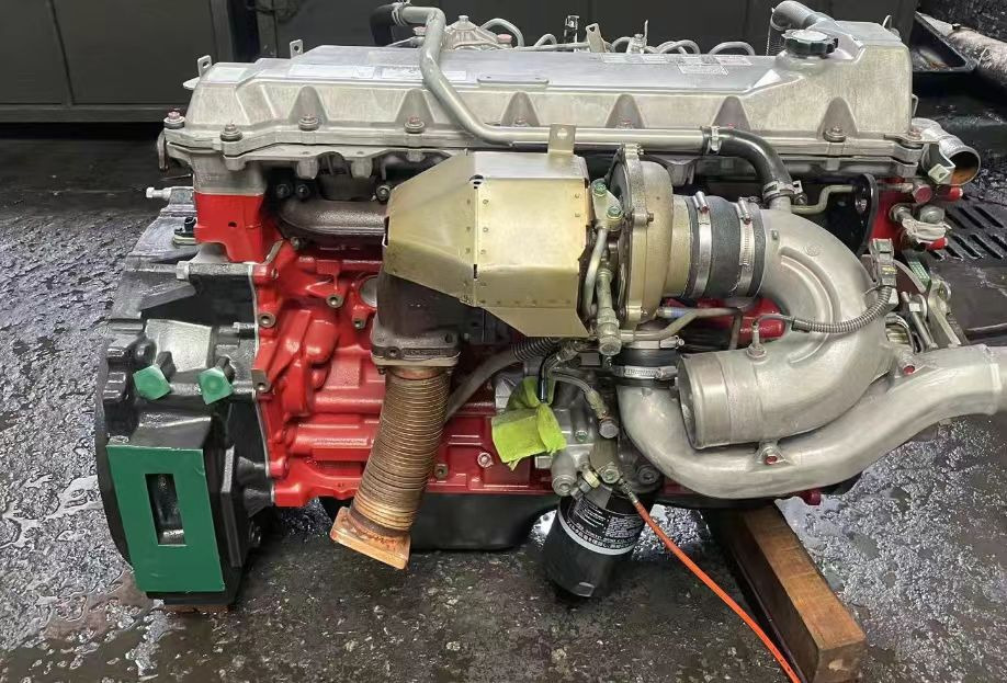 HINO J08E - Motor para Excavadora: foto 2 HINO J08E - Motor para Excavadora: foto 2