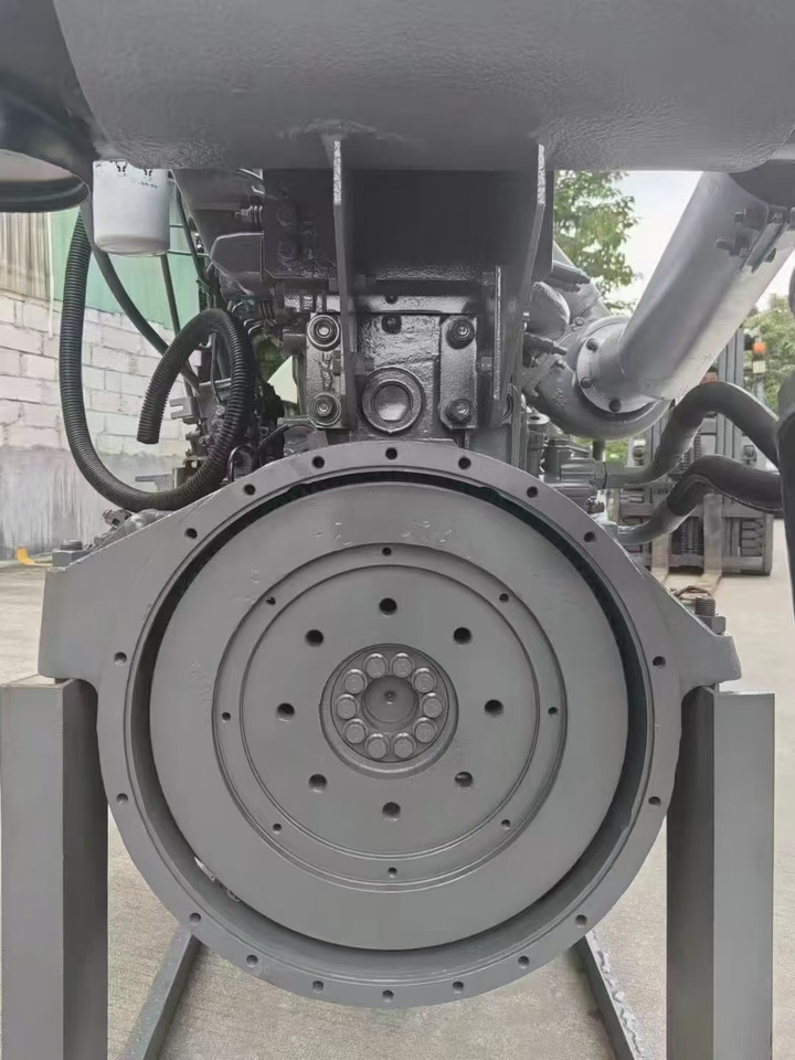 ISUZU 6WG1 - Motor para Excavadora: foto 2 ISUZU 6WG1 - Motor para Excavadora: foto 2