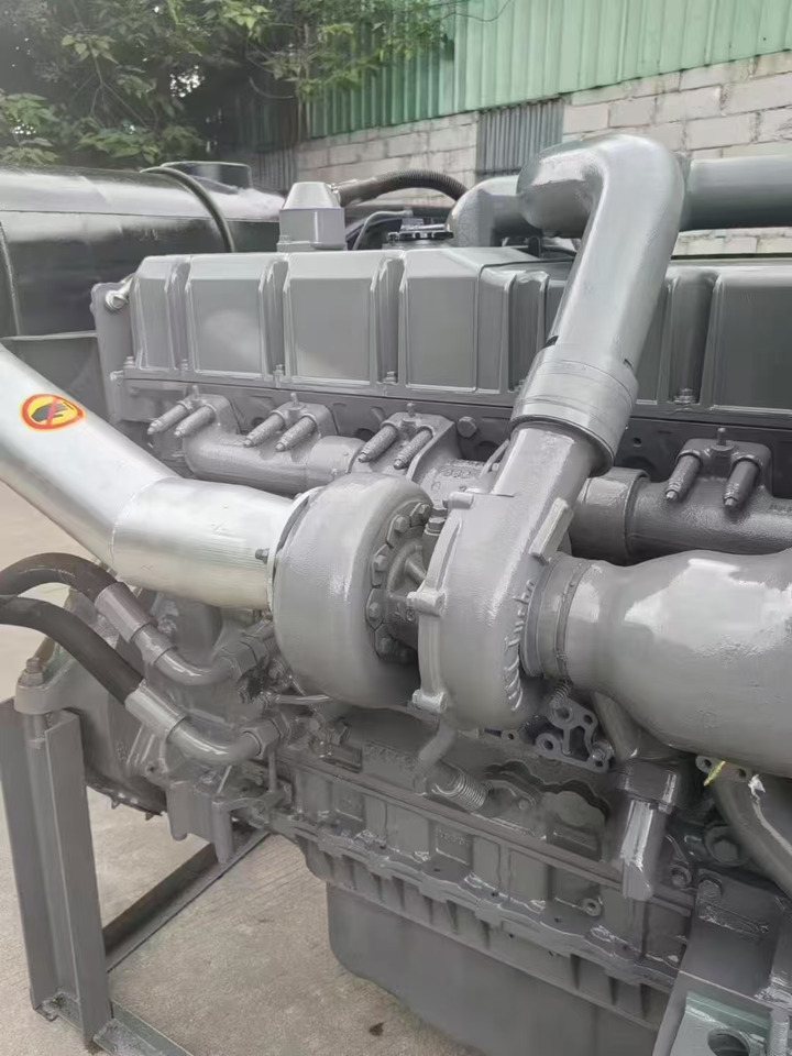 ISUZU 6WG1 - Motor para Excavadora: foto 3 ISUZU 6WG1 - Motor para Excavadora: foto 3