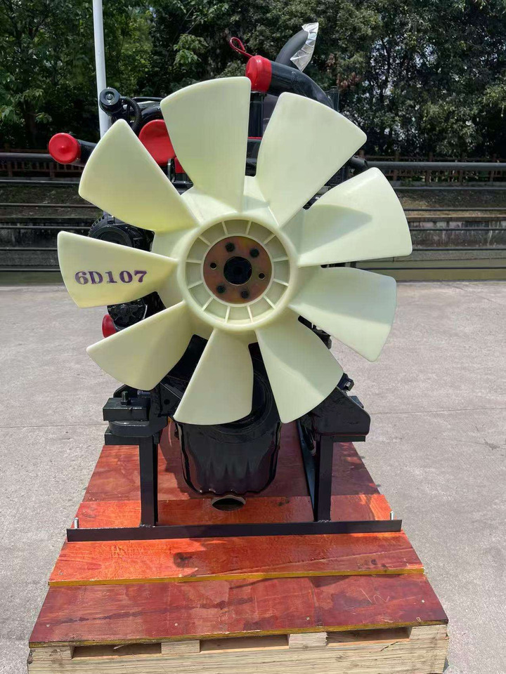 KOMATSU 6D107E-1 - Motor para Excavadora: foto 4 KOMATSU 6D107E-1 - Motor para Excavadora: foto 4