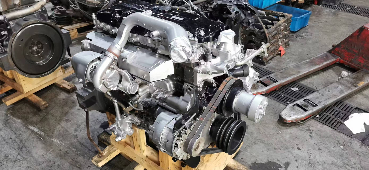 MITSUBISHI 4M50 - Motor para Excavadora: foto 2 MITSUBISHI 4M50 - Motor para Excavadora: foto 2