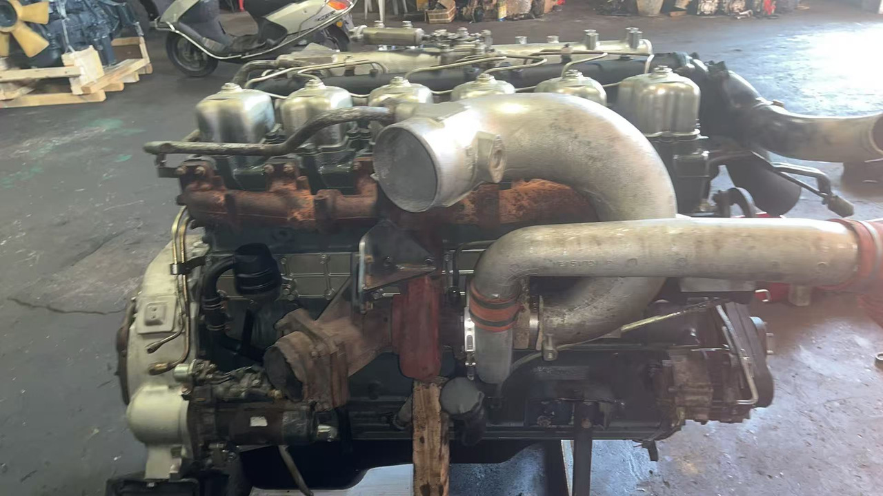 MITSUBISHI 6D22 - Motor para Excavadora: foto 1 MITSUBISHI 6D22 - Motor para Excavadora: foto 1