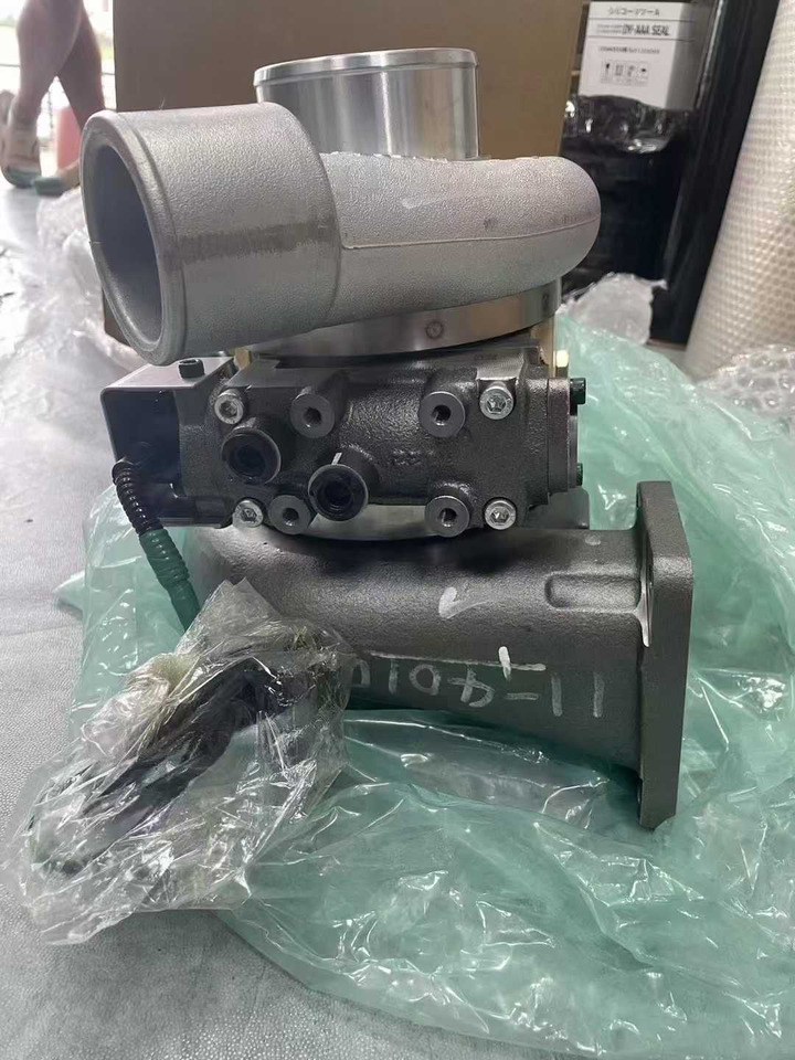 Turbocharger 6507-12-5010 - Turbocompresor para Excavadora: foto 4 Turbocharger 6507-12-5010 - Turbocompresor para Excavadora: foto 4