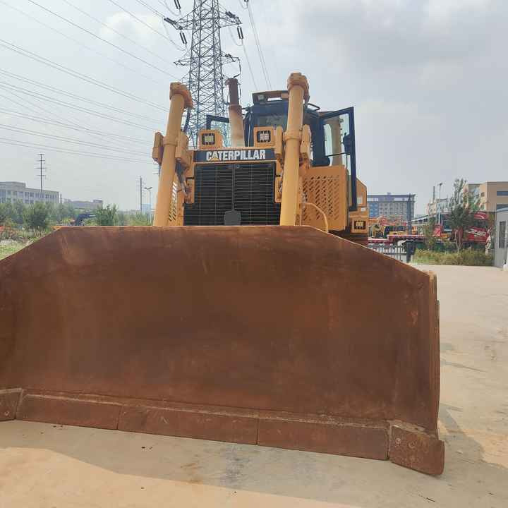 100% Original Paint Used Caterpillar D8R Bulldozer CAT D8R Crawler Dozer with Superior Performance and Power for Sale - Bulldozer: foto 5 100% Original Paint Used Caterpillar D8R Bulldozer CAT D8R Crawler Dozer with Superior Performance and Power for Sale - Bulldozer: foto 5