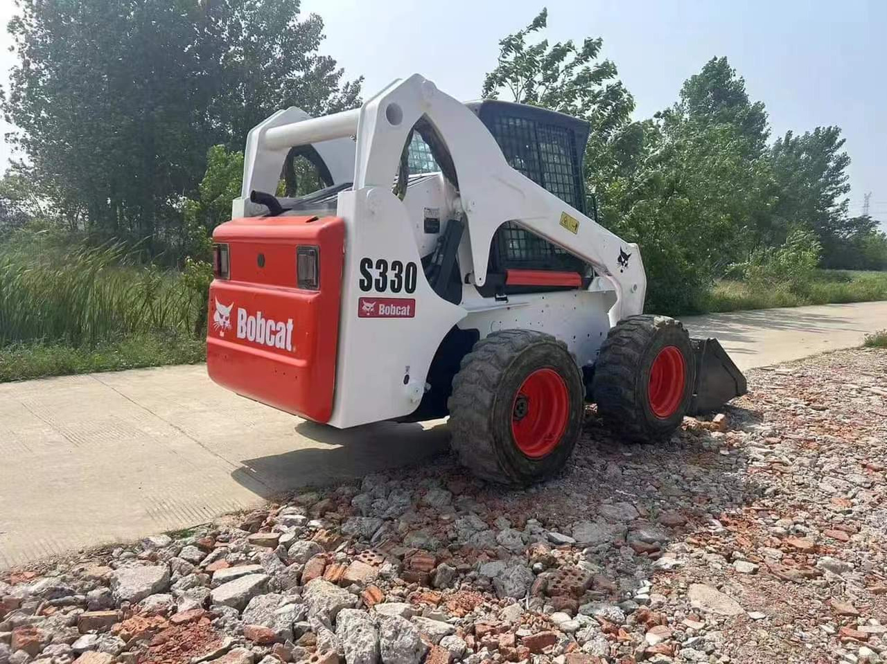 BOBCAT Used Heavy Construction Equipment bobcat S330 Second Hand Skid Steers Used Machine Hot Sale - Minicargadora: foto 3 BOBCAT Used Heavy Construction Equipment bobcat S330 Second Hand Skid Steers Used Machine Hot Sale - Minicargadora: foto 3