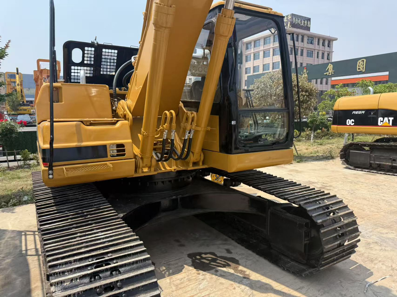 CATERPILLAR 320B - Excavadora de cadenas: foto 3 CATERPILLAR 320B - Excavadora de cadenas: foto 3