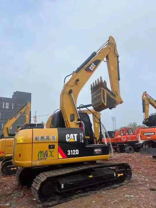 Excavadora Caterpillar CAT312D Small and Medium-sized Original 12Ton Used Excavator CAT312D Sold Well: foto 6