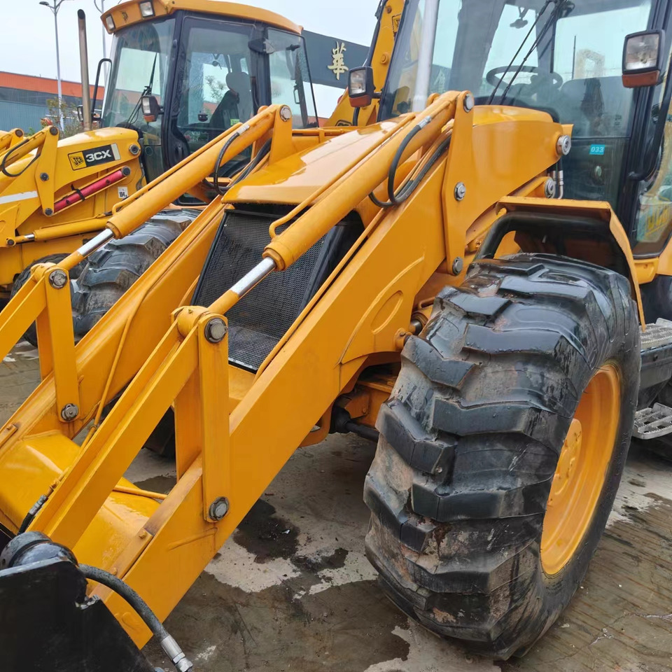 JCB used backhoe JCB4CX high quality - Retroexcavadora: foto 2 JCB used backhoe JCB4CX high quality - Retroexcavadora: foto 2