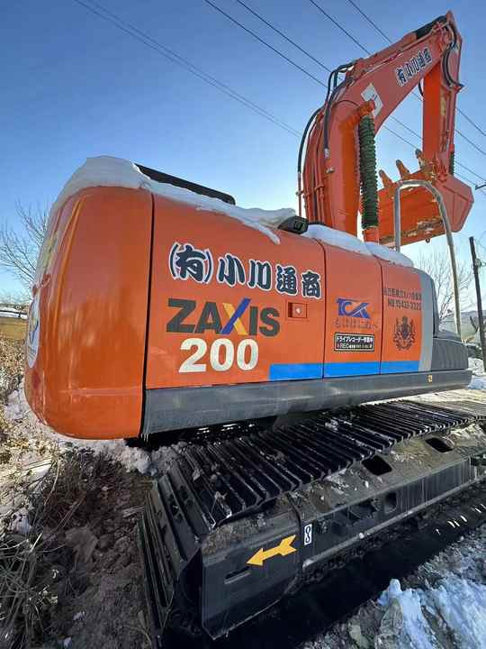 Original Japan Hitachi ZX200-3 Excavator Hitachi Excavator in Low Price for Hot Sale - Excavadora de cadenas: foto 4 Original Japan Hitachi ZX200-3 Excavator Hitachi Excavator in Low Price for Hot Sale - Excavadora de cadenas: foto 4