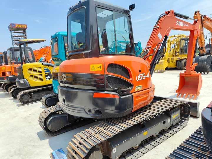 Perfect Condition Kubota U55-4 Japan Brand Mini Excavator with Pusher for Sale Kubota U25 35 55 5tons - Miniexcavadora: foto 2 Perfect Condition Kubota U55-4 Japan Brand Mini Excavator with Pusher for Sale Kubota U25 35 55 5tons - Miniexcavadora: foto 2