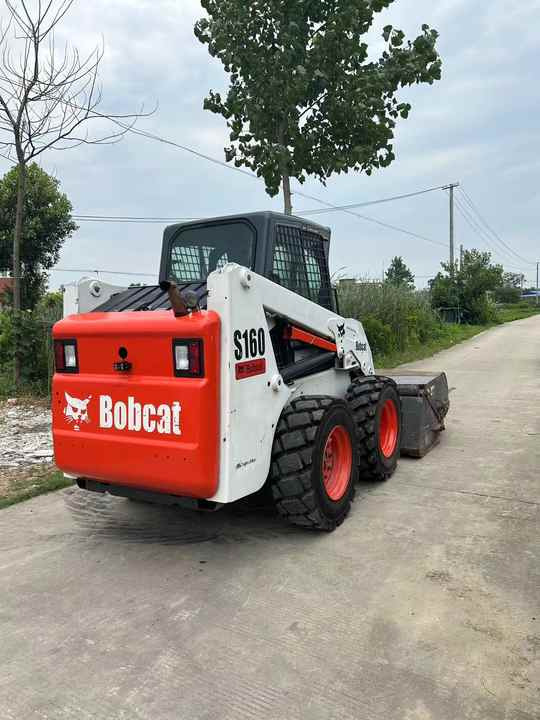 Used Bob Cat Bob Cat S160 Used Mini Skid Steer Wheel Loader Multifunctional Track Loaders Bobcat S160 2.7 Ton - Cargadora de ruedas: foto 5 Used Bob Cat Bob Cat S160 Used Mini Skid Steer Wheel Loader Multifunctional Track Loaders Bobcat S160 2.7 Ton - Cargadora de ruedas: foto 5