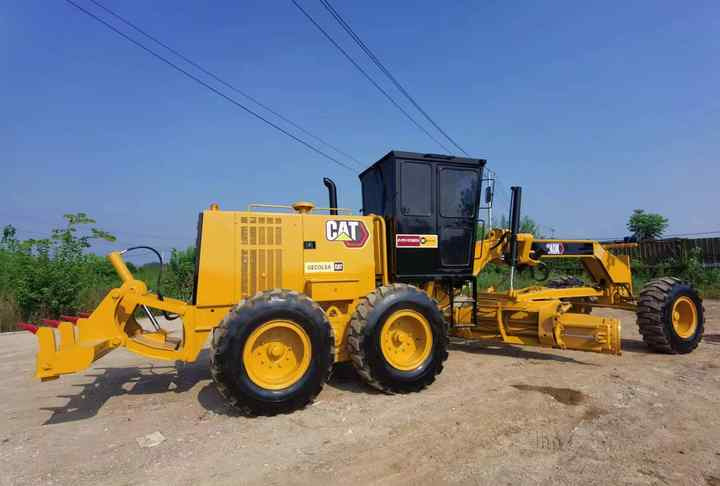 Used Caterpillar CAT 140k Land Road Motor Grader CAT140k Used Grader Cheap Price for Sale - Grader: foto 3 Used Caterpillar CAT 140k Land Road Motor Grader CAT140k Used Grader Cheap Price for Sale - Grader: foto 3
