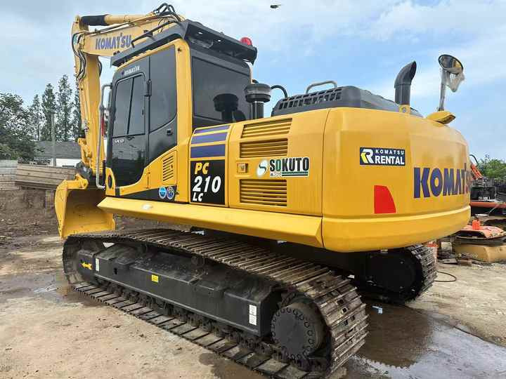 Used Komatsu PC210-8 for sale at an affordable price - Excavadora: foto 4 Used Komatsu PC210-8 for sale at an affordable price - Excavadora: foto 4