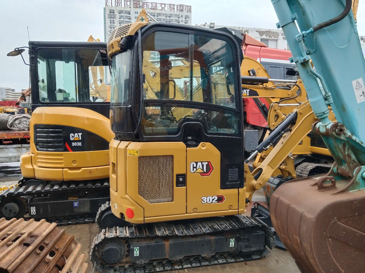 CATERPILLAR 302 - Miniexcavadora: foto 1 CATERPILLAR 302 - Miniexcavadora: foto 1