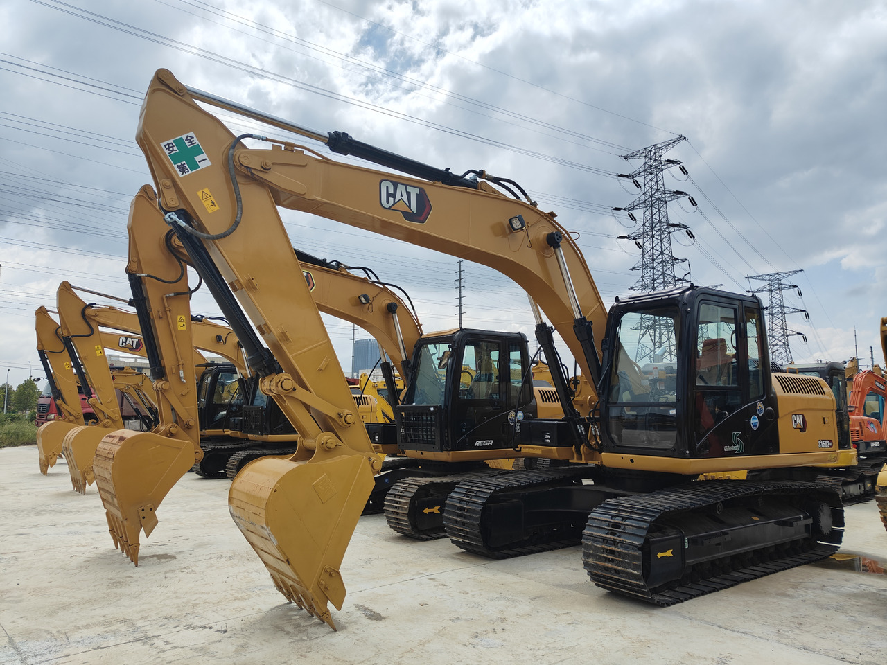 CATERPILLAR 315D2 - Miniexcavadora: foto 2 CATERPILLAR 315D2 - Miniexcavadora: foto 2