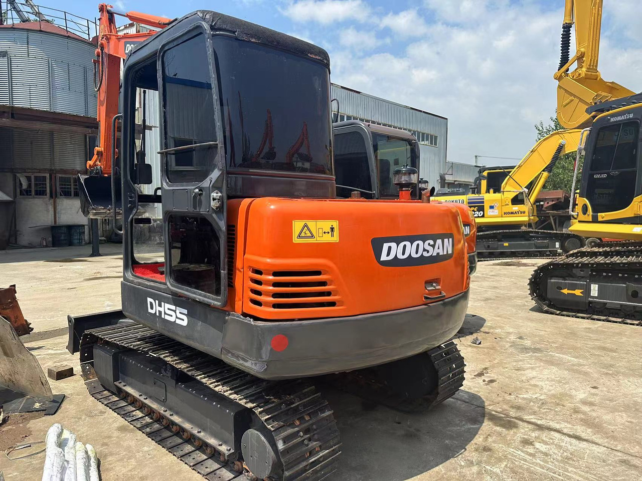 DOOSAN DH55 - Excavadora de cadenas: foto 4 DOOSAN DH55 - Excavadora de cadenas: foto 4