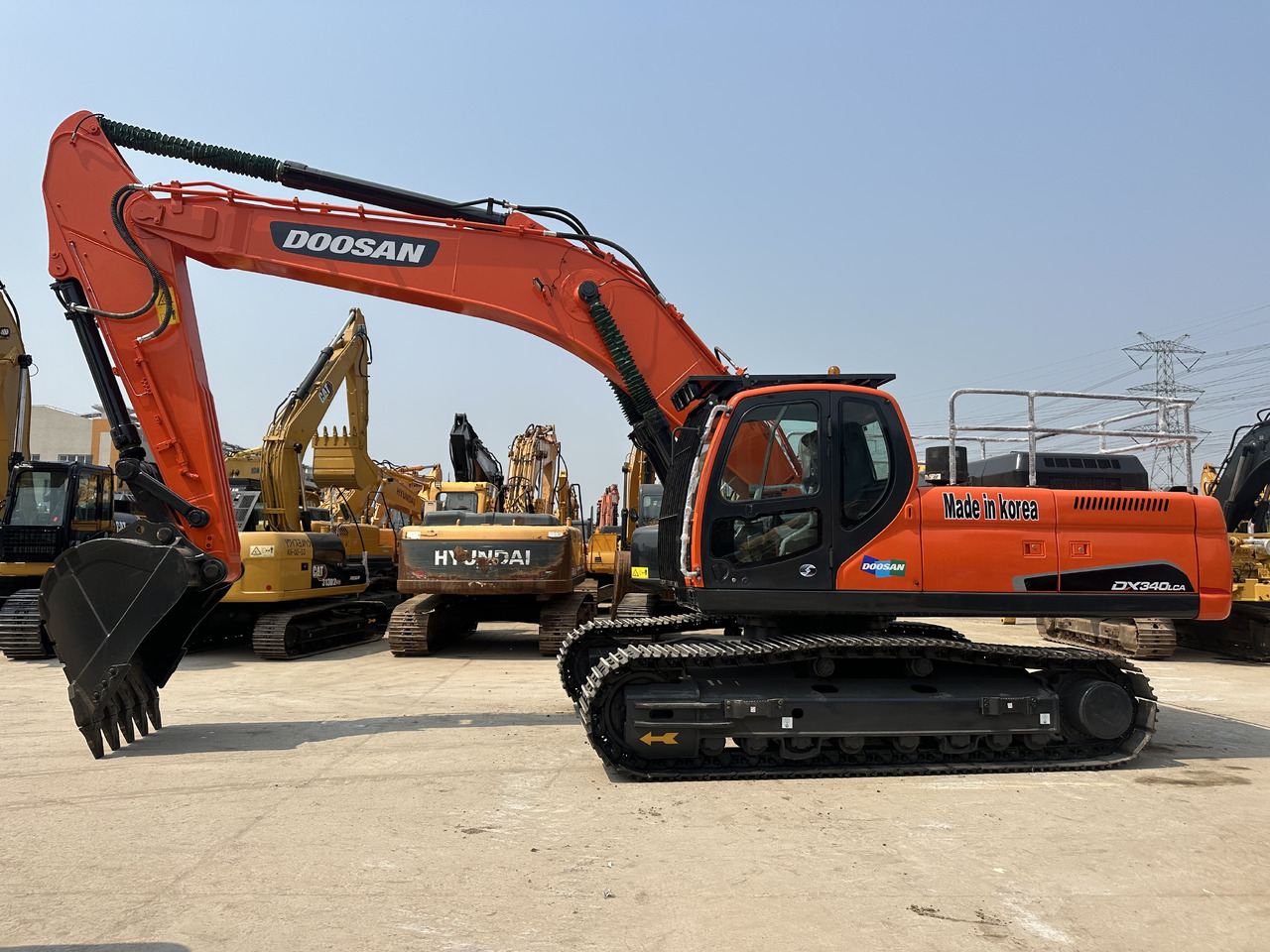 DOOSAN DX340LCA - Excavadora de cadenas: foto 1 DOOSAN DX340LCA - Excavadora de cadenas: foto 1