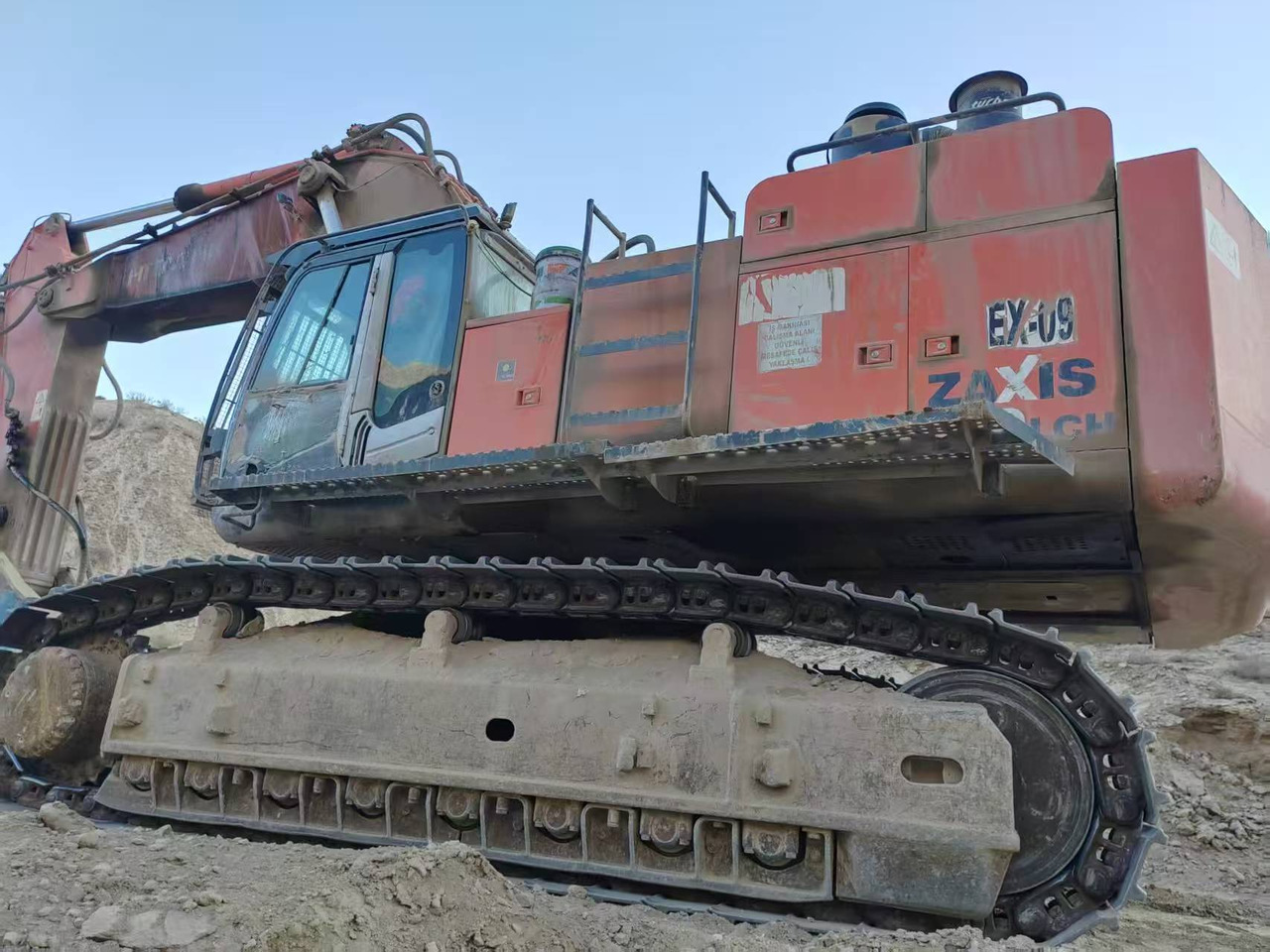 HITACHI ZX670 - Excavadora de cadenas: foto 4 HITACHI ZX670 - Excavadora de cadenas: foto 4