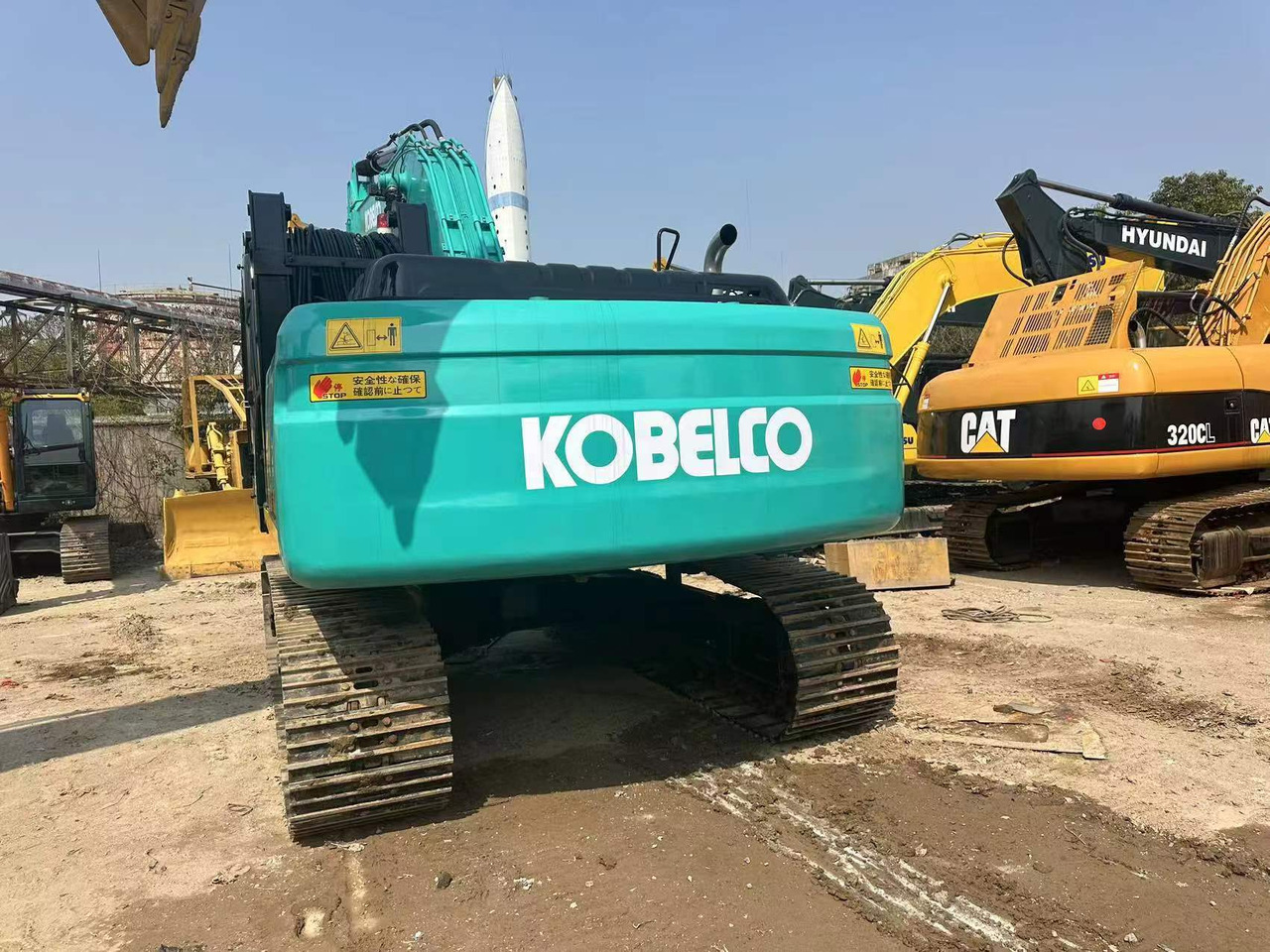 KOBELCO SK200-8 - Miniexcavadora: foto 3 KOBELCO SK200-8 - Miniexcavadora: foto 3