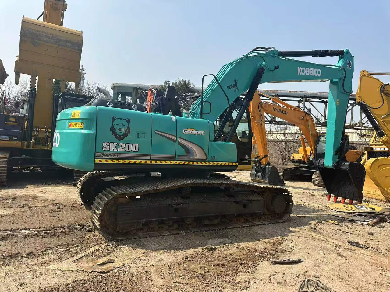 KOBELCO SK200-8 - Miniexcavadora: foto 4 KOBELCO SK200-8 - Miniexcavadora: foto 4