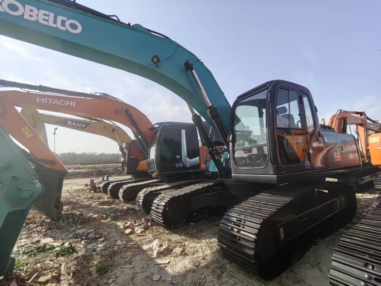 KOBELCO SK210-8 - Miniexcavadora: foto 1 KOBELCO SK210-8 - Miniexcavadora: foto 1