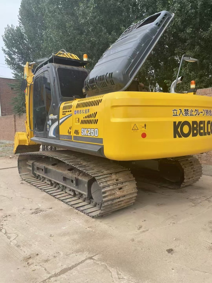 KOBELCO SK250 - Miniexcavadora: foto 2 KOBELCO SK250 - Miniexcavadora: foto 2