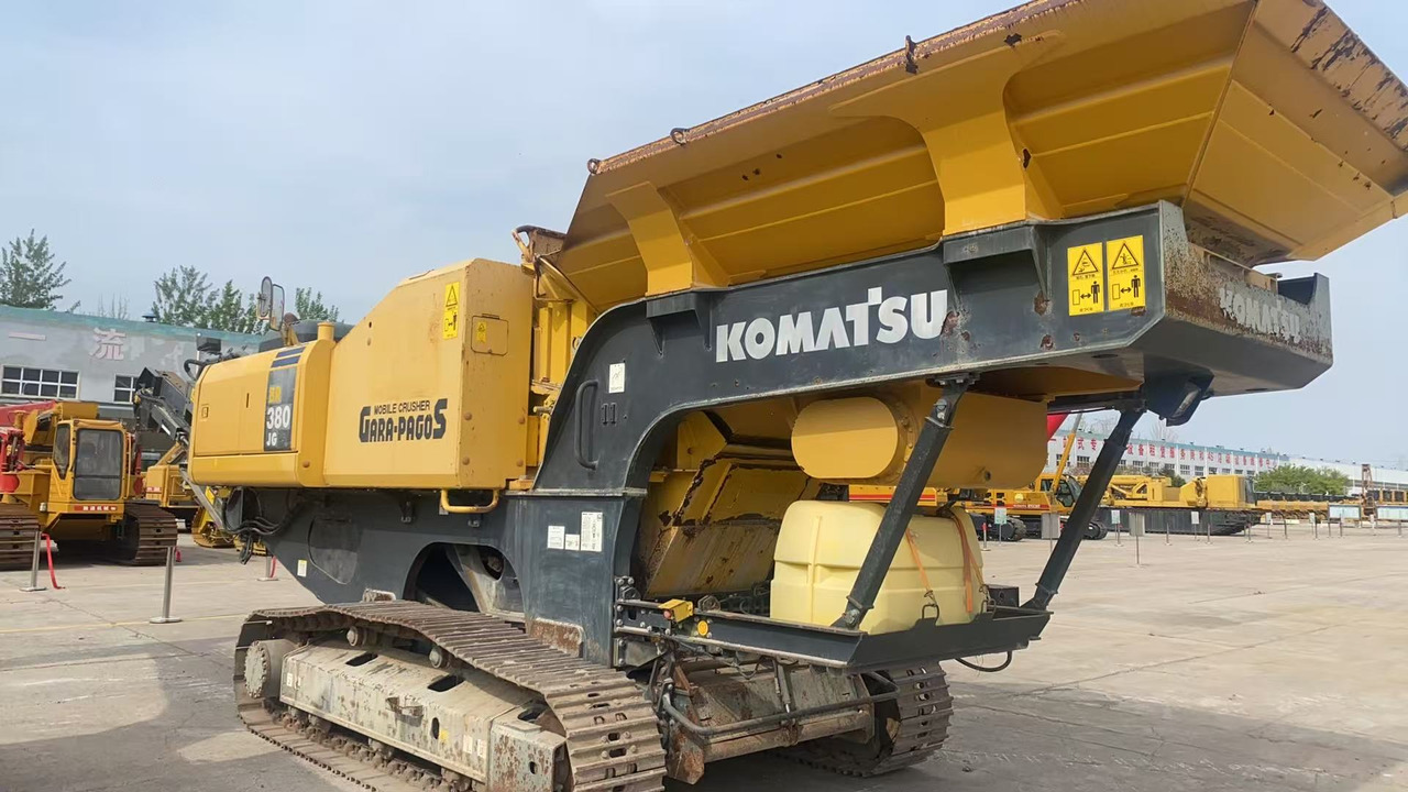 KOMATSU BR380JG-1E0 - Machacadora: foto 1 KOMATSU BR380JG-1E0 - Machacadora: foto 1