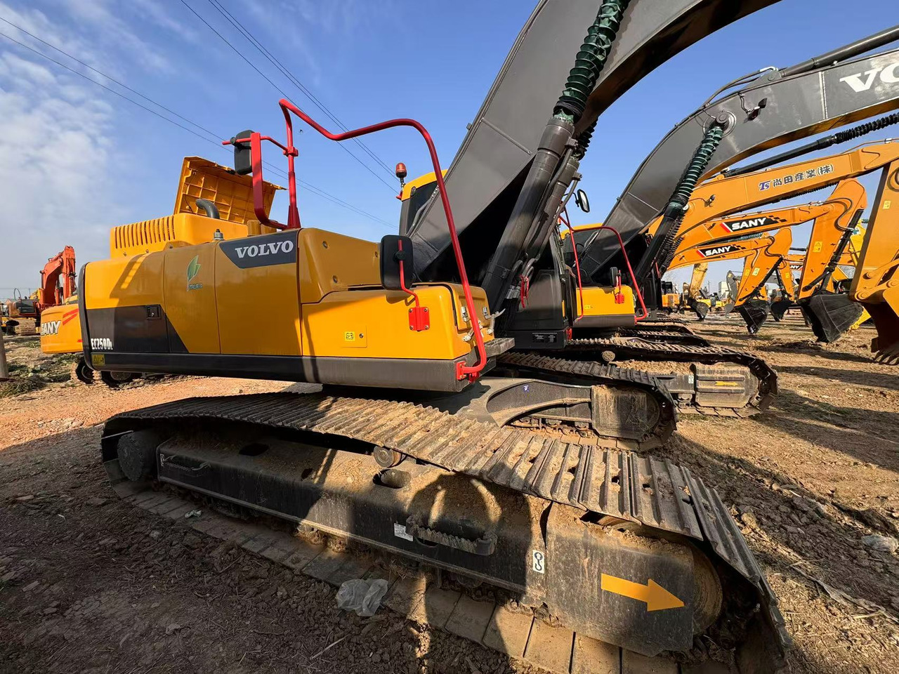 VOLVO EC250D - Excavadora de cadenas: foto 1 VOLVO EC250D - Excavadora de cadenas: foto 1