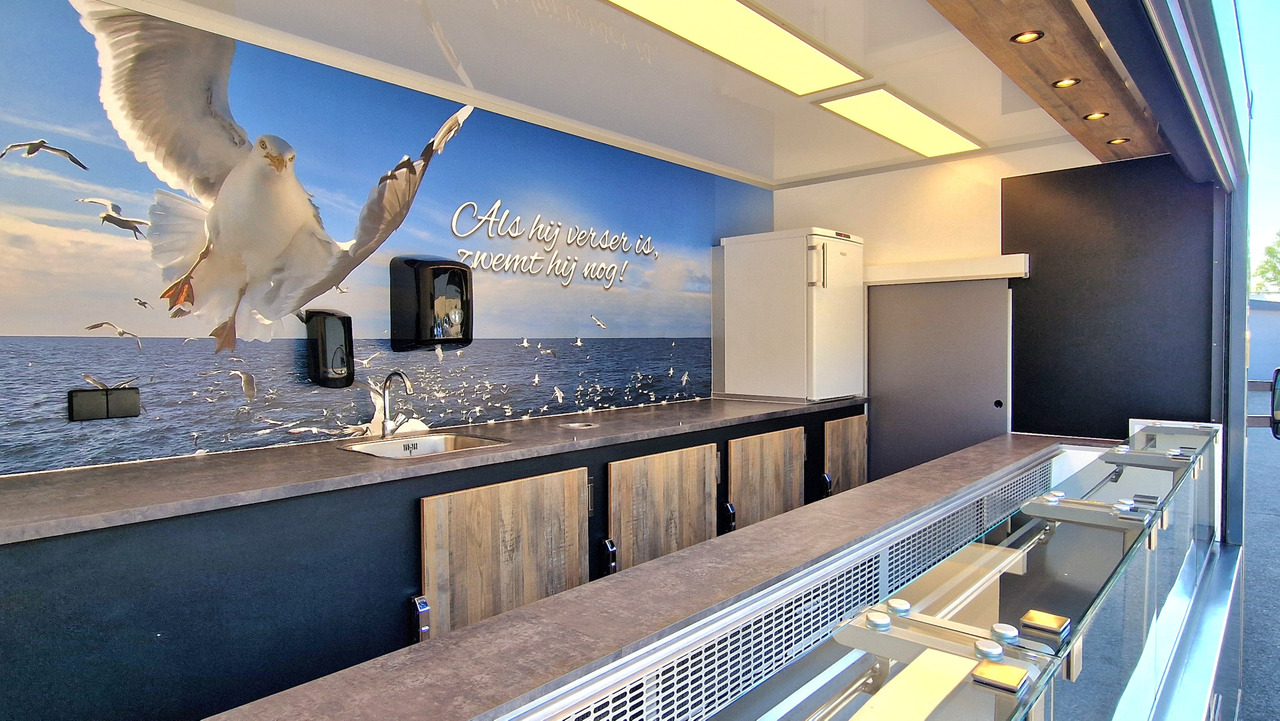 FIAT + BK Market Trailers opbouw - Camión tienda: foto 4 FIAT + BK Market Trailers opbouw - Camión tienda: foto 4