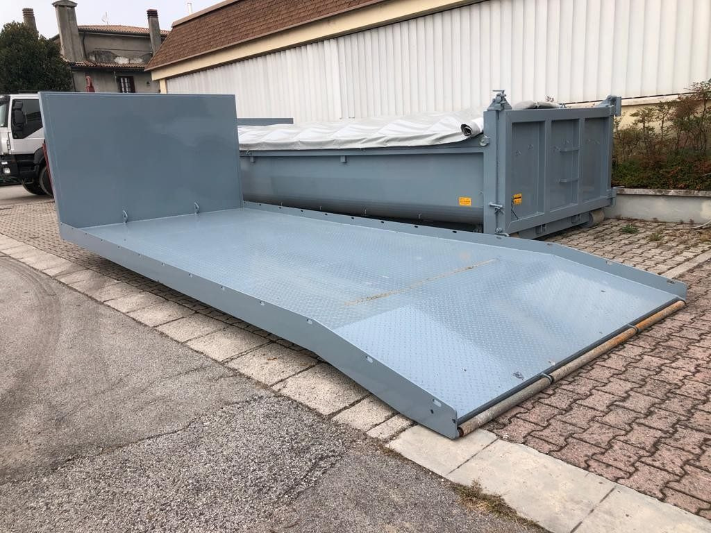 Contenedor de gancho nuevo CONTAINER NUOVO A PIANALE SENZA SPONDE: foto 1