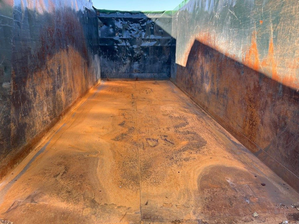 Contenedor de gancho CONTAINER SCARRABILE USATO A CIELO APERTO: foto 8 Contenedor de gancho CONTAINER SCARRABILE USATO A CIELO APERTO: foto 8