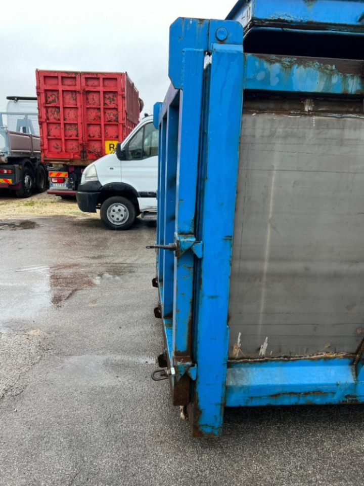 CONTAINER SCARRABILE USATO CON COPERCHIO - Contenedor de gancho: foto 5 CONTAINER SCARRABILE USATO CON COPERCHIO - Contenedor de gancho: foto 5