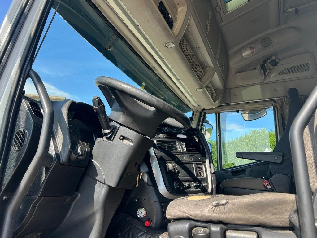 Camión multibasculante IVECO STRALIS 460 USATO SCARRABILE: foto 10