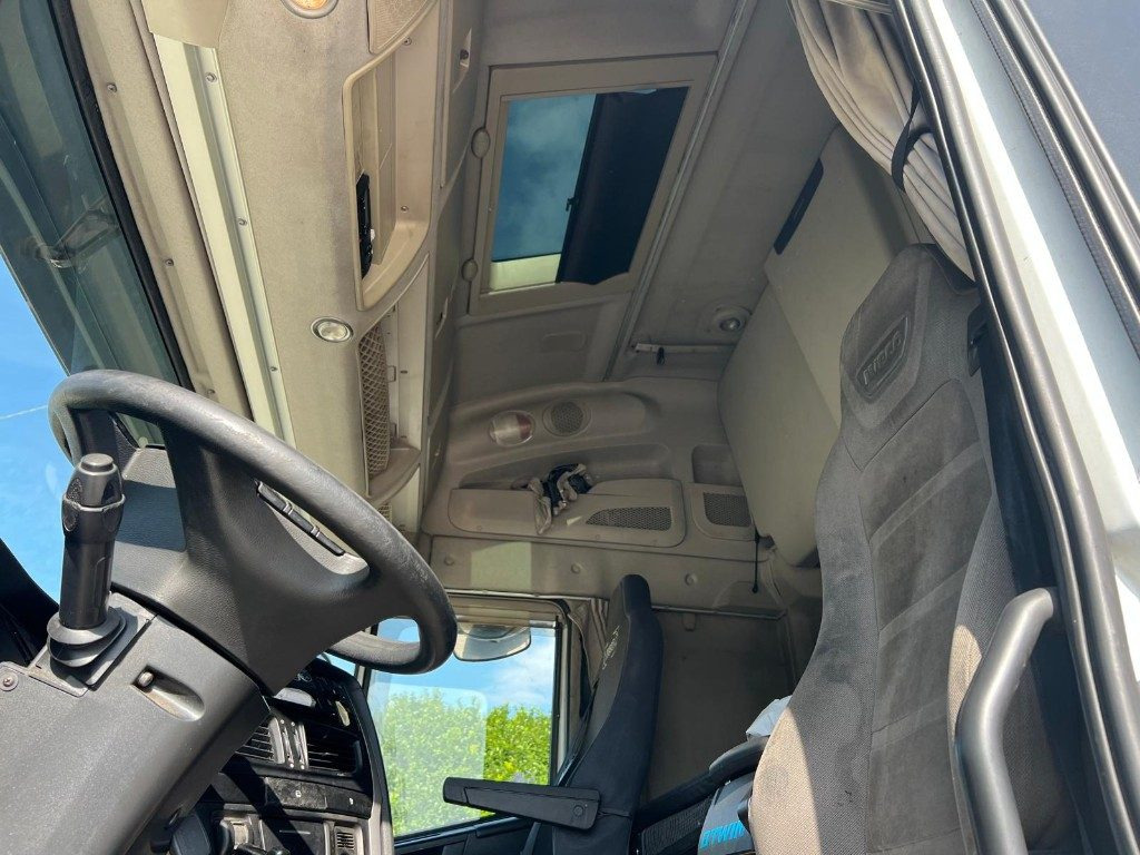Camión multibasculante IVECO STRALIS 460 USATO SCARRABILE: foto 11