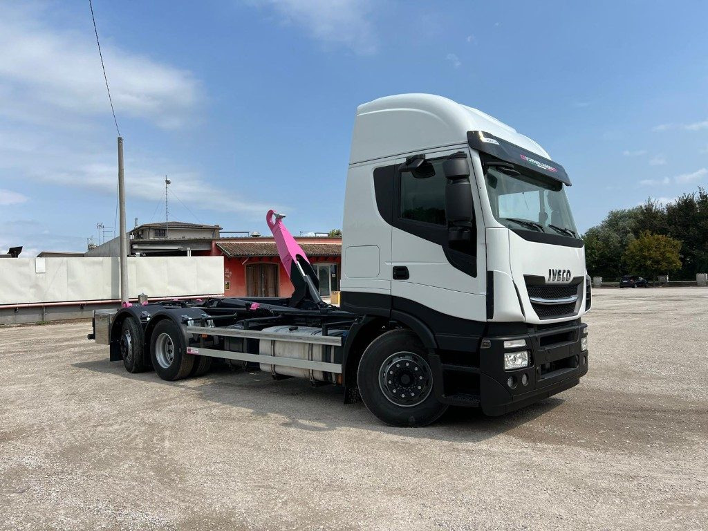 IVECO STRALIS 510 SCARRABILE - Camión multibasculante: foto 3 IVECO STRALIS 510 SCARRABILE - Camión multibasculante: foto 3