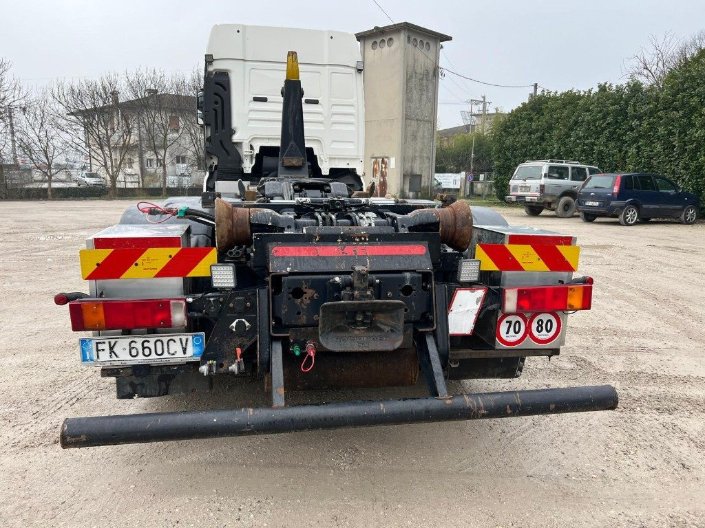 MAN TGX 26.500 USATO SCARRABILE 6X2 - Camión multibasculante: foto 4 MAN TGX 26.500 USATO SCARRABILE 6X2 - Camión multibasculante: foto 4