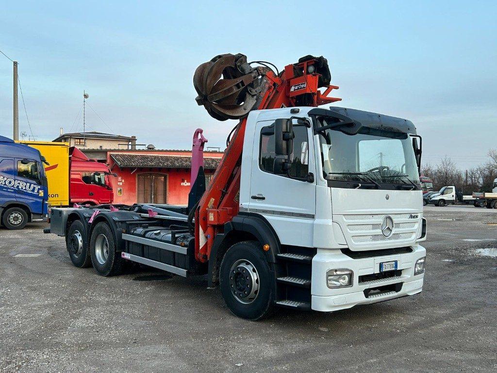 Leasing de MERCEDES-BENZ MERCEDES AXOR 2533 SCARRABILE CON GRU E POLIPO MERCEDES-BENZ MERCEDES AXOR 2533 SCARRABILE CON GRU E POLIPO: foto 8