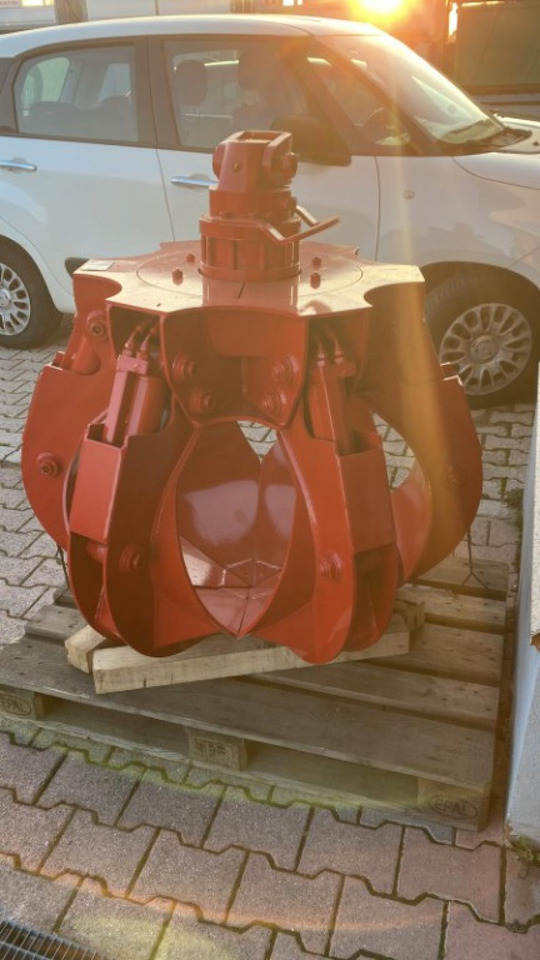 POLIPO MARCA ROZZI A 6 PALE PIU ROTORE ROZZI - Pinza de manipulación: foto 5 POLIPO MARCA ROZZI A 6 PALE PIU ROTORE ROZZI - Pinza de manipulación: foto 5