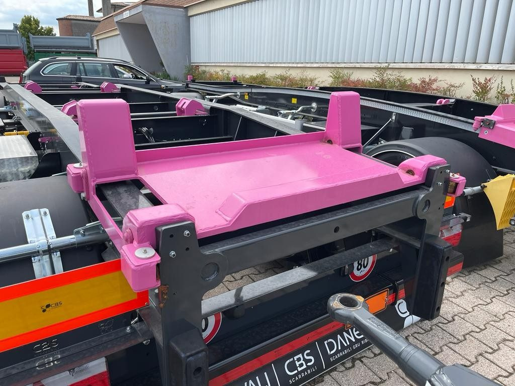RIMORCHIO CBS NUOVO SCARRABILE - Remolque multilift/ Portacontenedores de cadenas: foto 5 RIMORCHIO CBS NUOVO SCARRABILE - Remolque multilift/ Portacontenedores de cadenas: foto 5