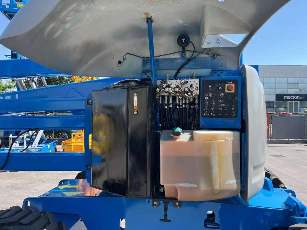 Plataforma articulada Genie Z45/25: foto 8